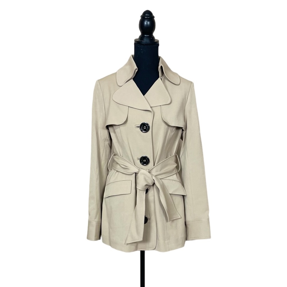 NWT Vertigo Paris Short Trench Jacket in Tan